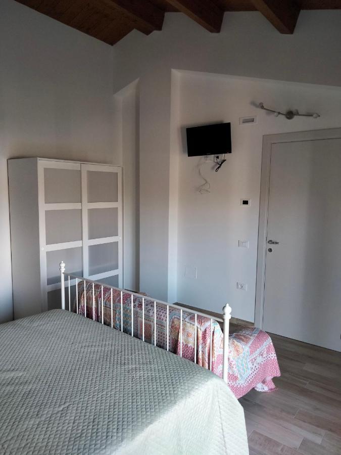 B&B La Casa Di Giuliana Cermignano Eksteriør billede