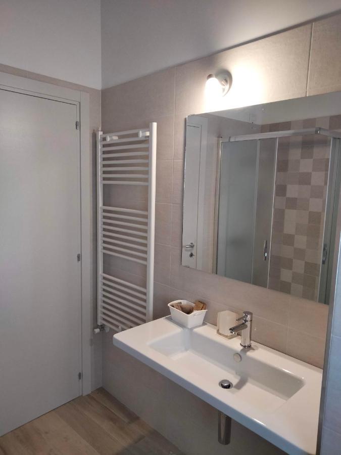 B&B La Casa Di Giuliana Cermignano Eksteriør billede